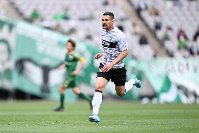 比江岛慎引领日本逆转 FIBA用三井寿台词致敬